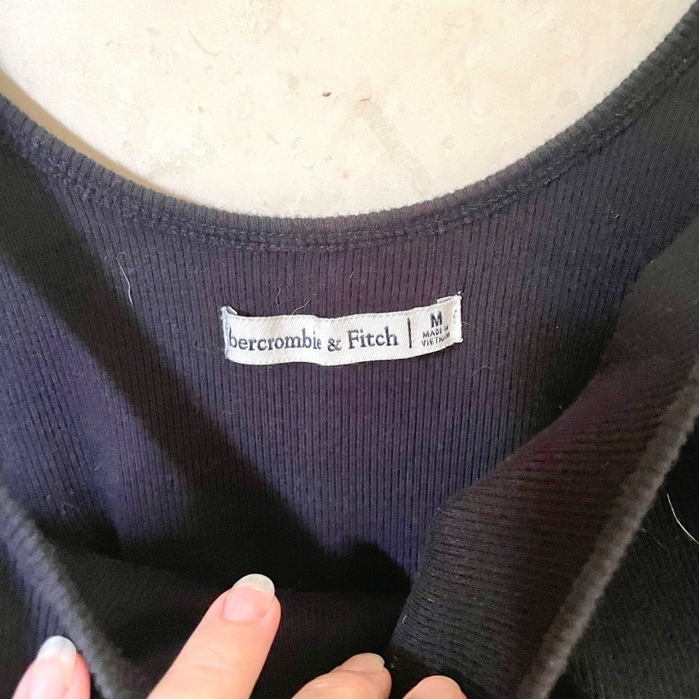 Abercrombie Black Tank Size Medium